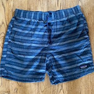 Cotton & hemp Patagonia drawstring shorts, 6”
